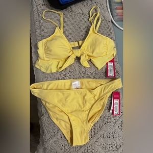 NEW! Target Swimwear. Two piece set. Bottom-size M Bra-size S (0-2)